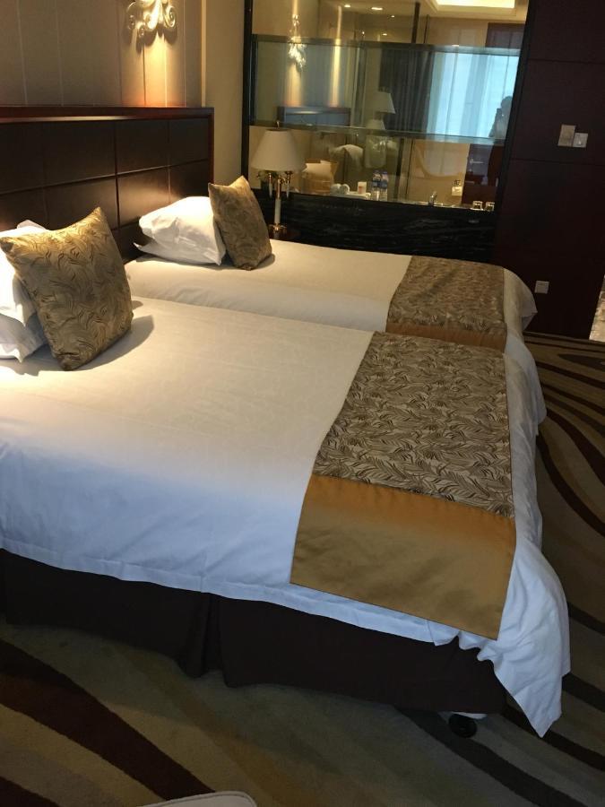Ramada Yangzhou Baoying Hotel Kültér fotó